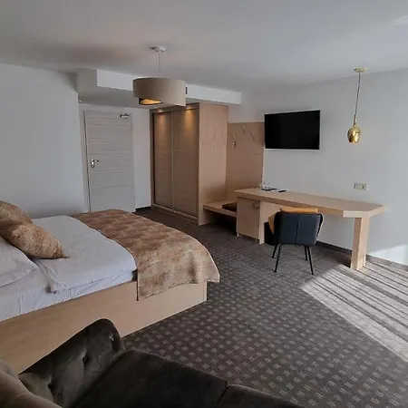 Vista 1 4* マリンスカ