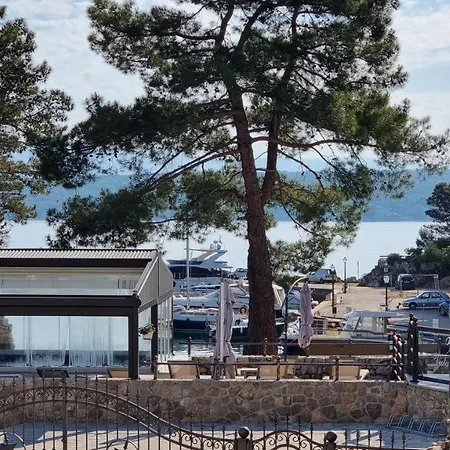 Vista 1 krevet i doručak Malinska